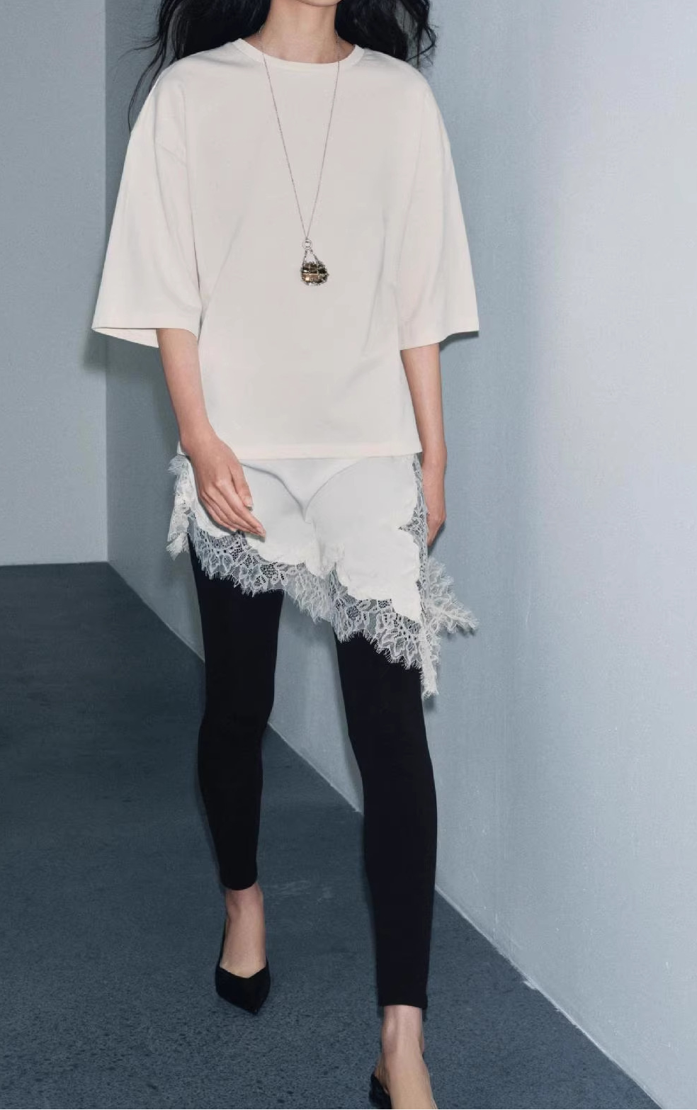 Round Neck Short-Sleeved Patchwork Lace T-Shirt Top