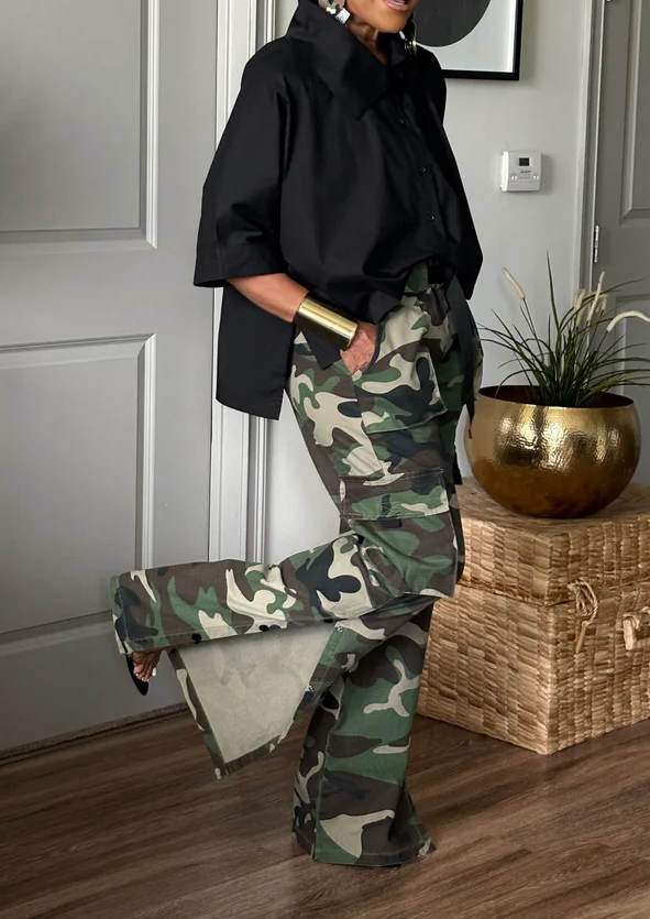 Command The Room Camo Pant