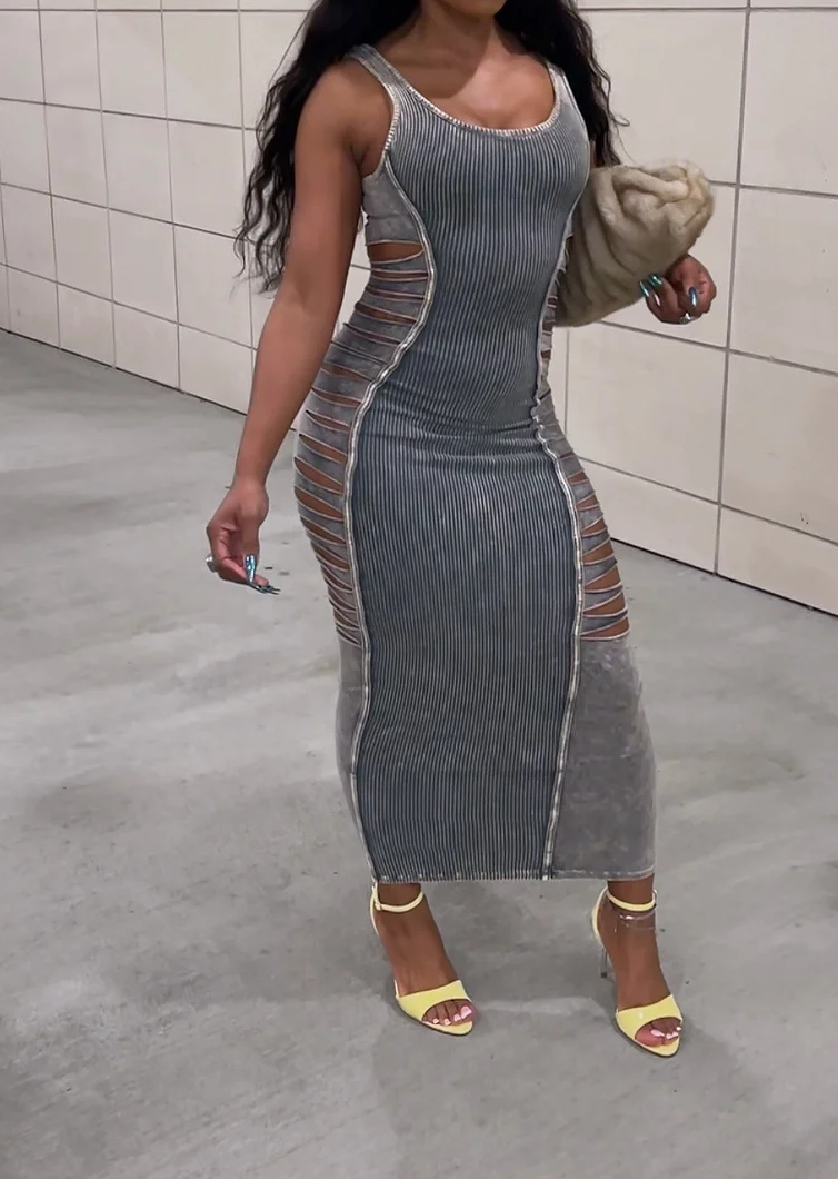 Mineral Gray Tight-Fitting Sleeveless Dress
