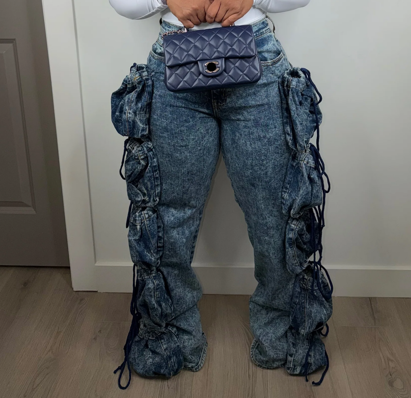Stylish Straight-Leg Trousers With Multiple Pockets