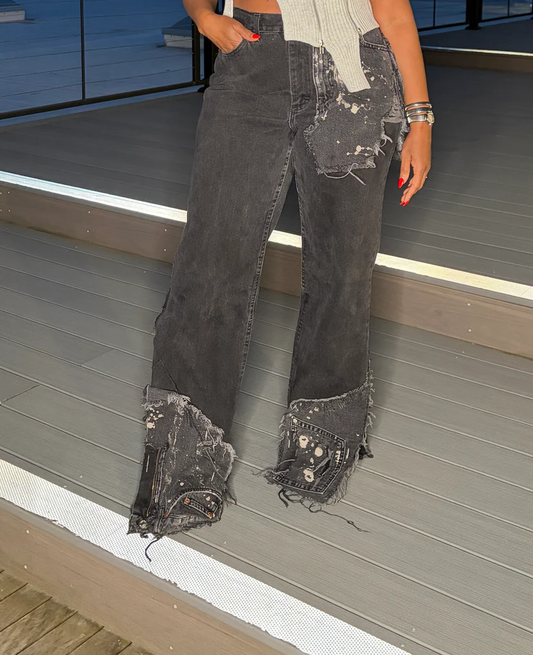 Sided Denim Split Bottom Jeans