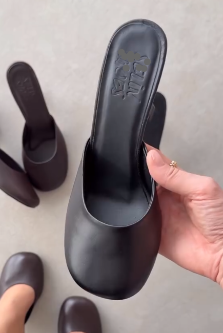 Half-Length Low-Cut Mid-Heel Sandals
