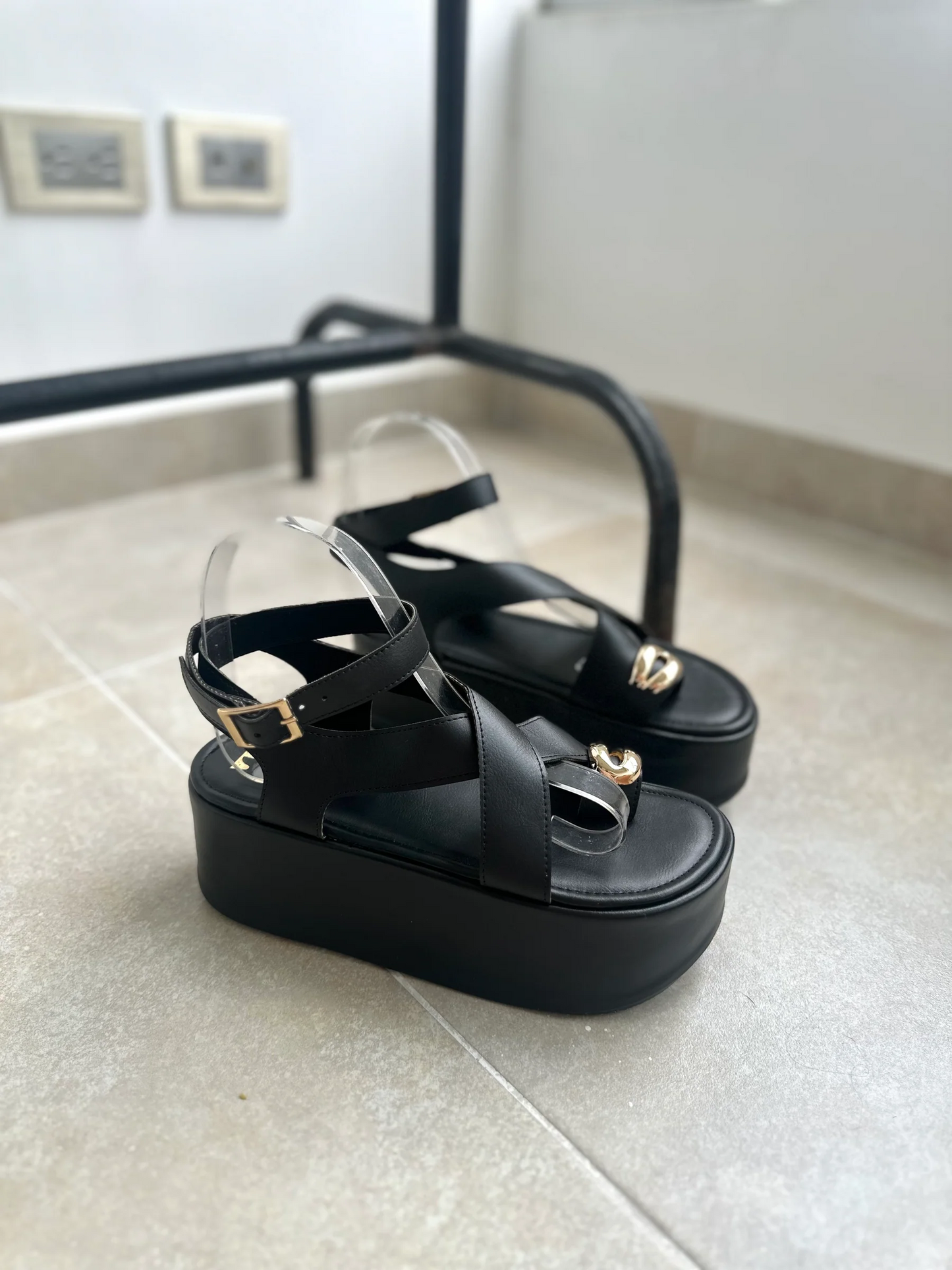 Toe-Ring Buckle Platform Roman Sandals
