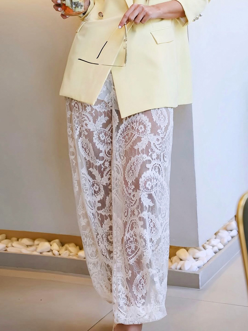 Lace Loose-Fitting Lantern Pants With Lining