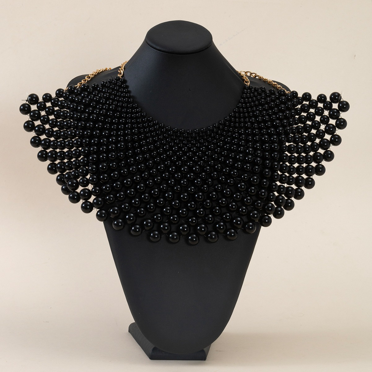 Large Mesh Pearl Necklace