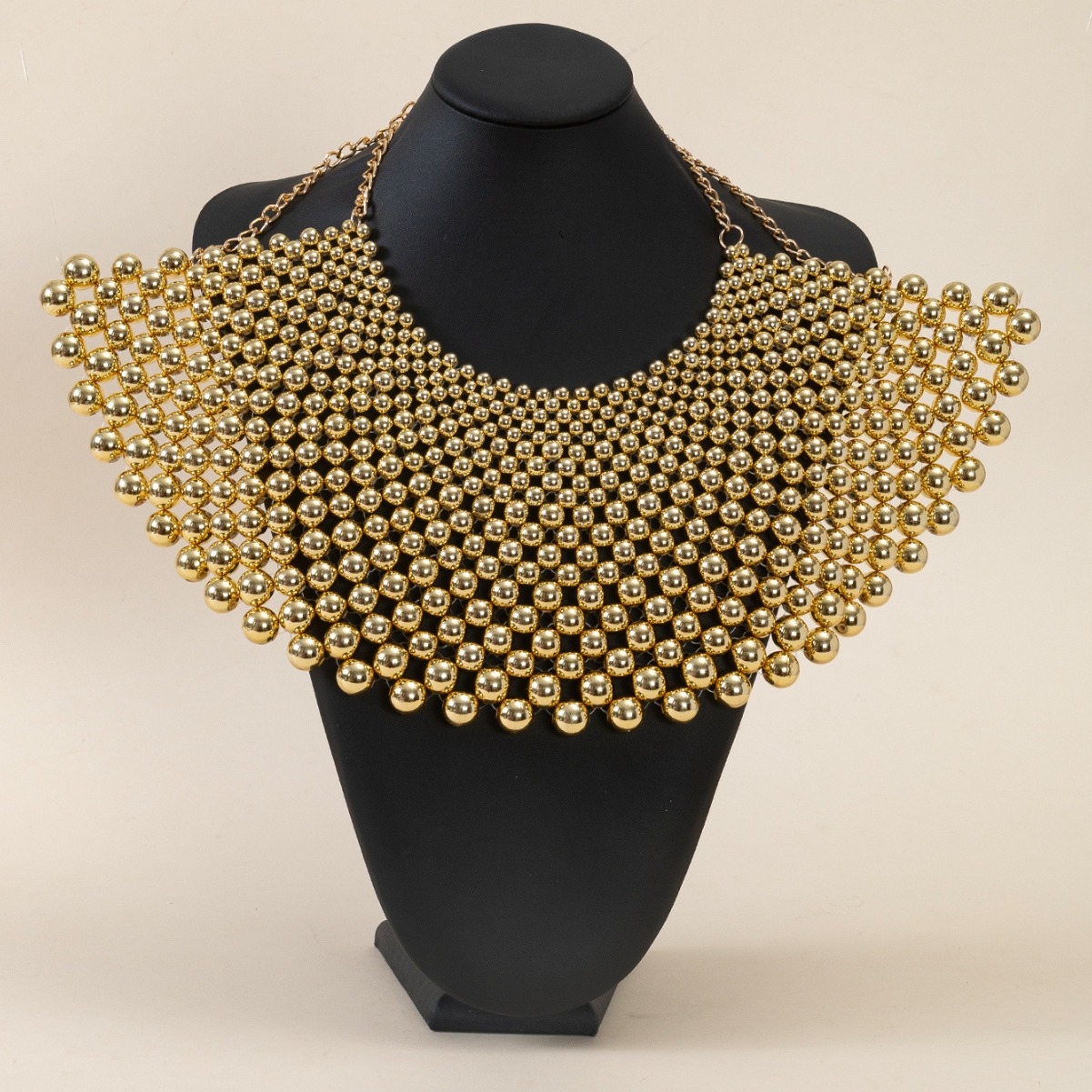 Large Mesh Pearl Necklace