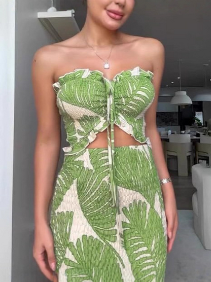 Elastic Halter Neck Printed Pleated Dress Set