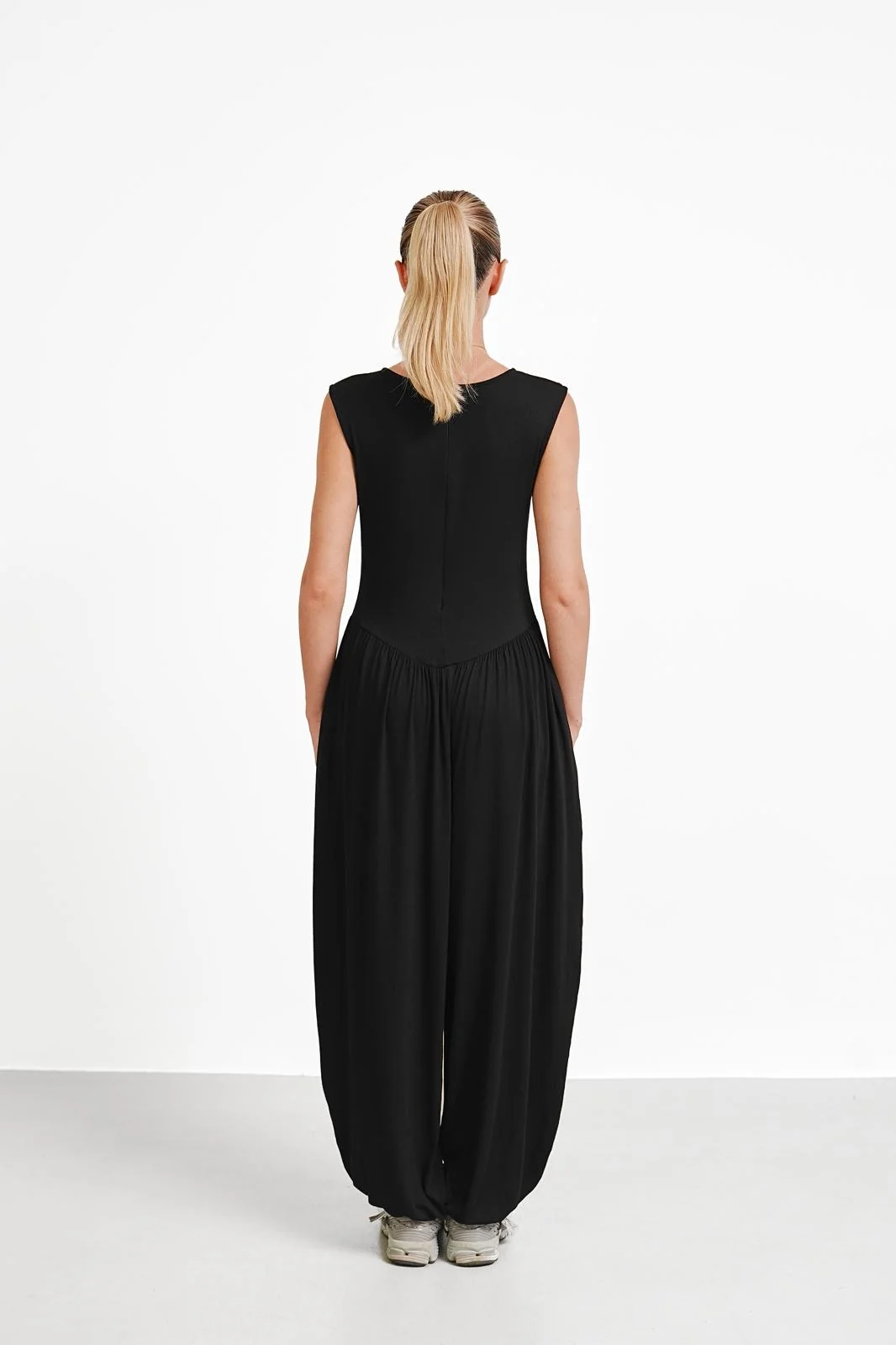 Sleeveless Multi-Colored Lantern Jumpsuit
