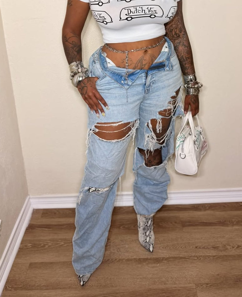 Loose-Fitting Ripped Straight-Leg Jeans